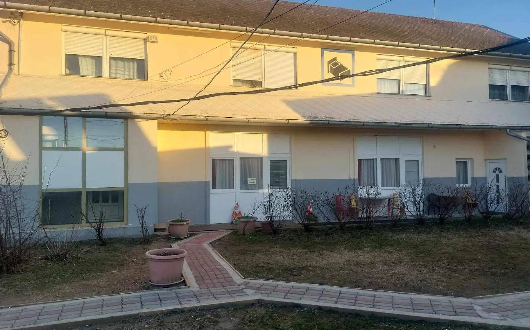 Rozsas Motel Mikepercs