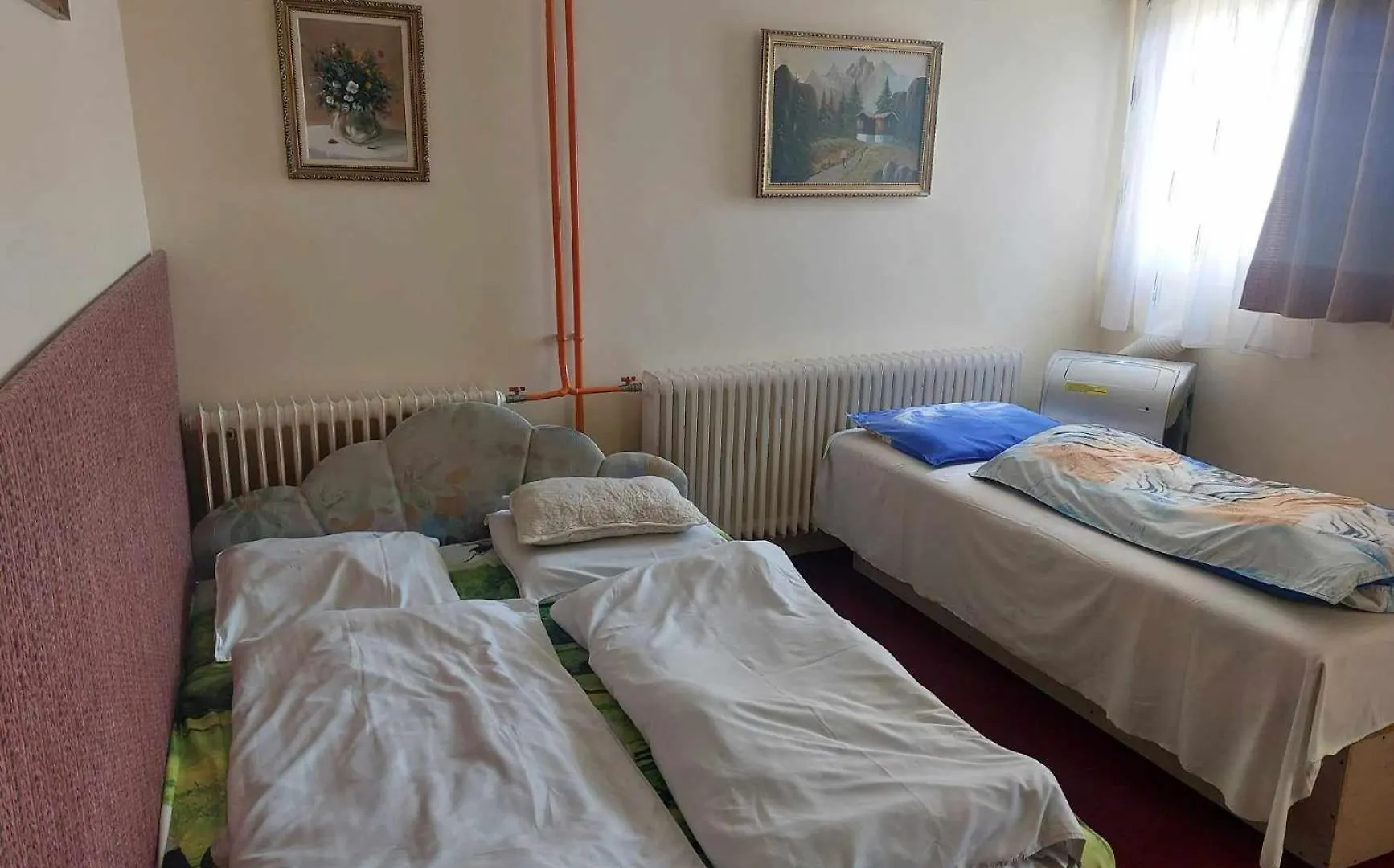 Rozsas Motel Mikepercs Hungary
