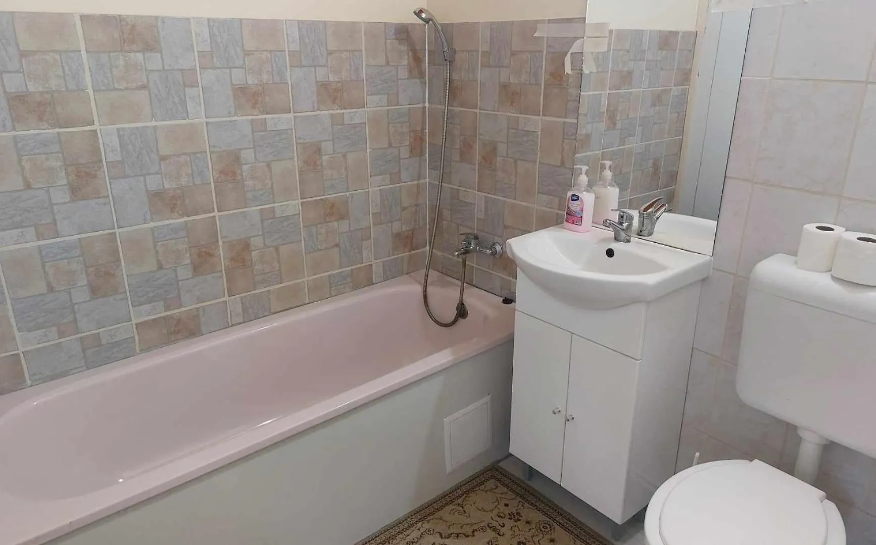 Mikepércs Rozsas Motel