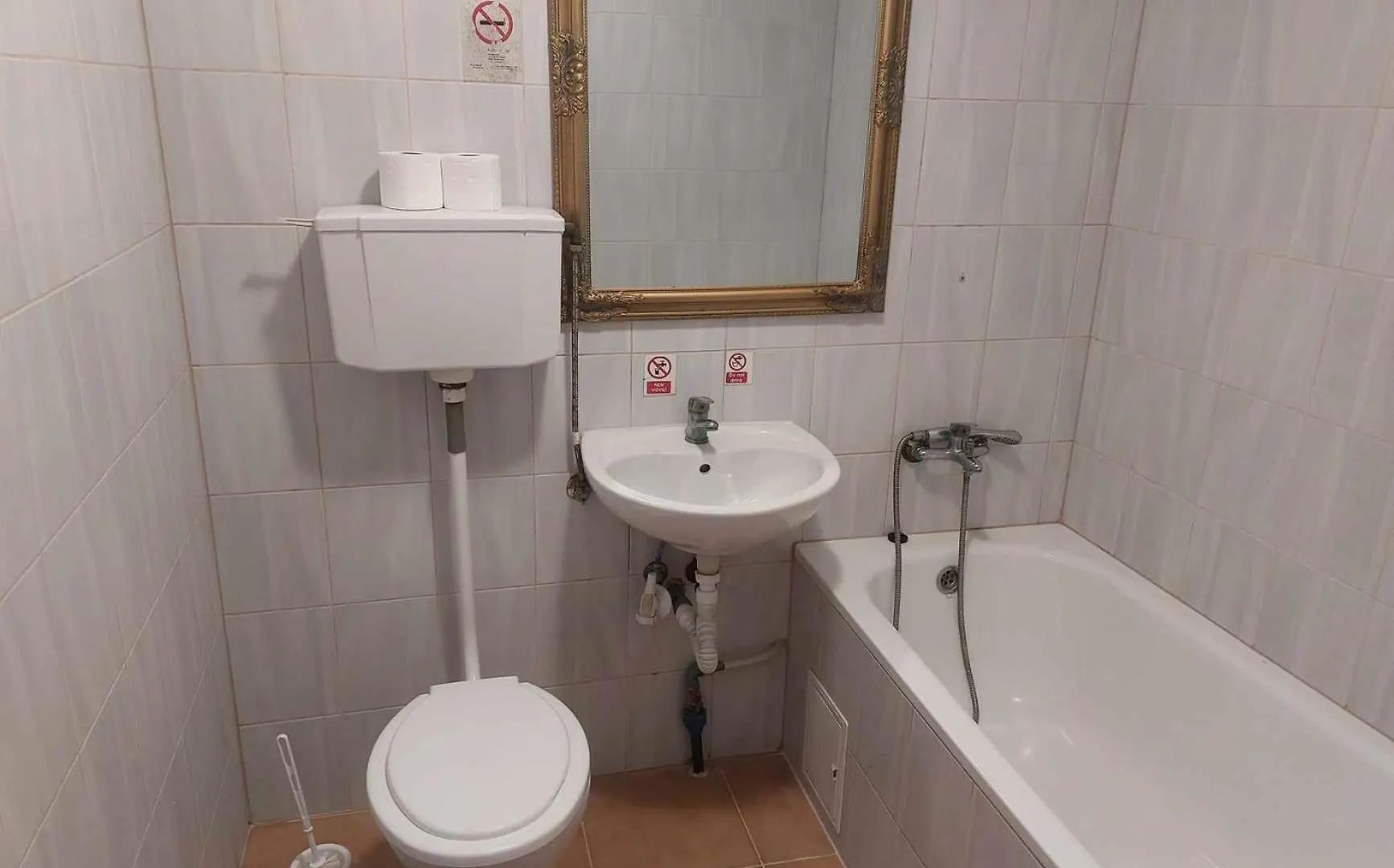 Rozsas Motel Mikepercs